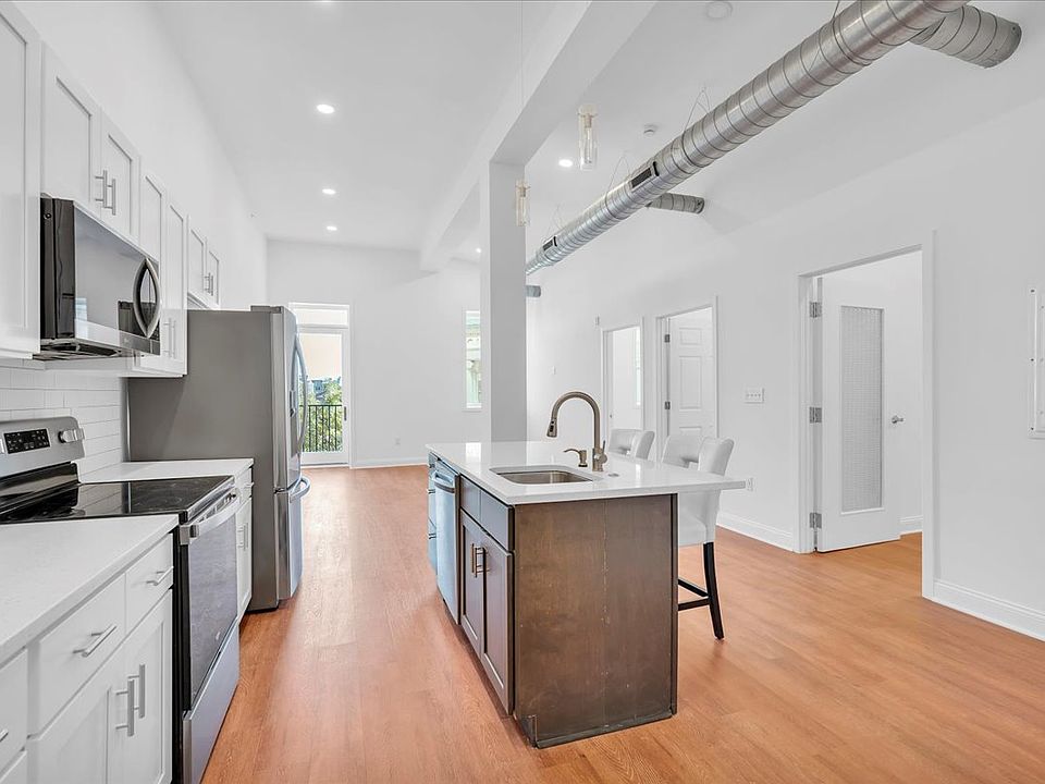 1st image of 1406 Fairmount Ave #12