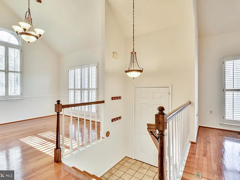 3023 Oakton Meadows Ct — Photo 2