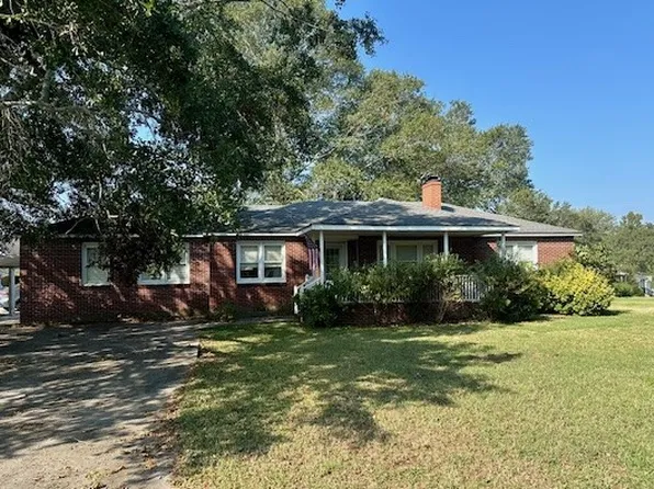 201 Park Dr, Iva, SC 29655