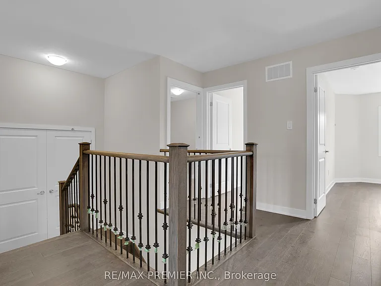 28 Downriver Dr — Photo 32