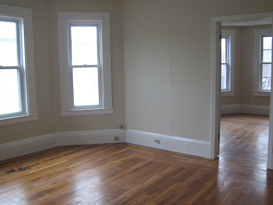 2nd image of 24 Grape St #3