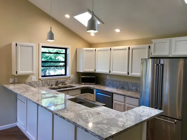 2912 Midway Dr, Santa Rosa, CA 95405