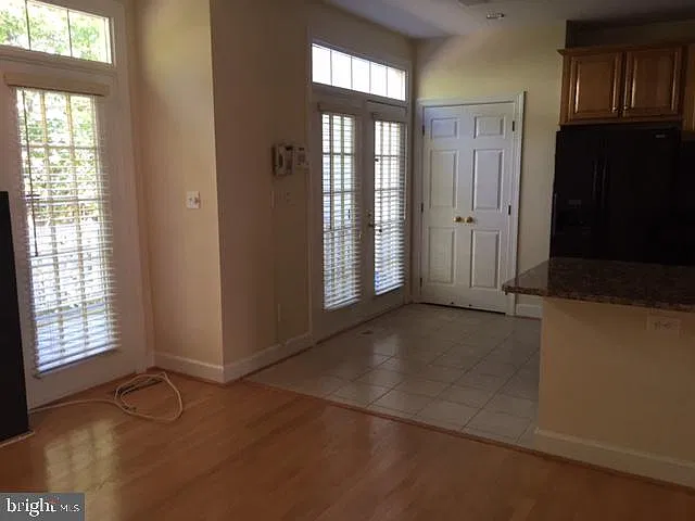 1807 Fawncrest Ct — Photo 4
