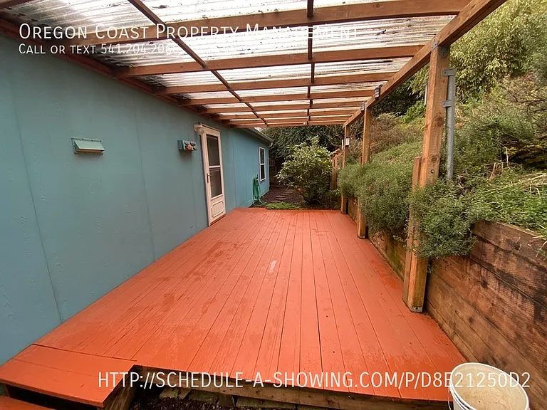 227 NW 55th St — Photo 9