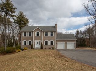 5 Hemlock Dr, Litchfield, NH 03052