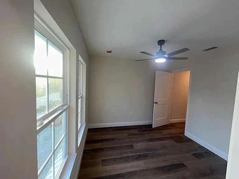 206 W Fox St #A — Photo 14