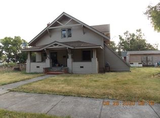 1003 5th Ave S, Lewistown, MT 59457