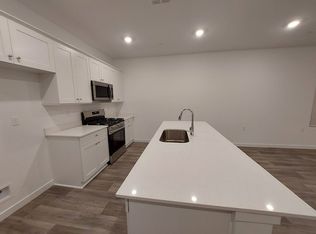 4462 Joaquin Ave, Clovis, CA 93619