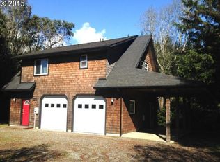 2648 Port Orford Loop Rd, Port Orford, OR 97465