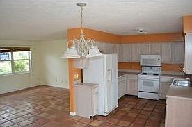 4th image of 2243 NE 15th Dr