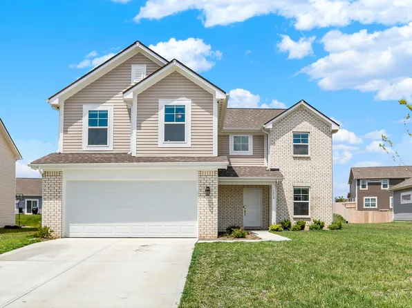 1612 N Regatta Dr, Greenfield, IN 46140