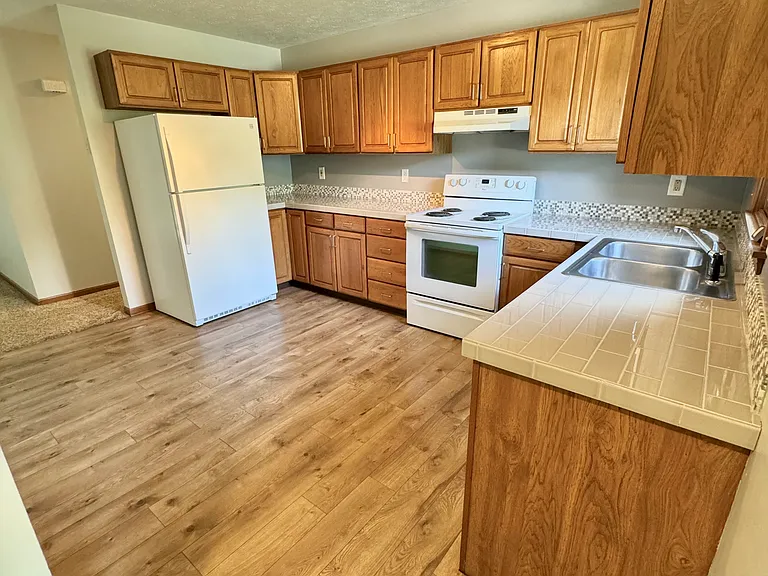 6791 Pleasantview St NE — Photo 4