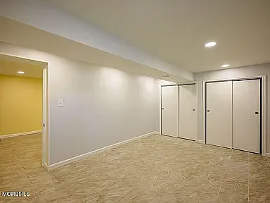 19 Princeton Dr — Photo 26