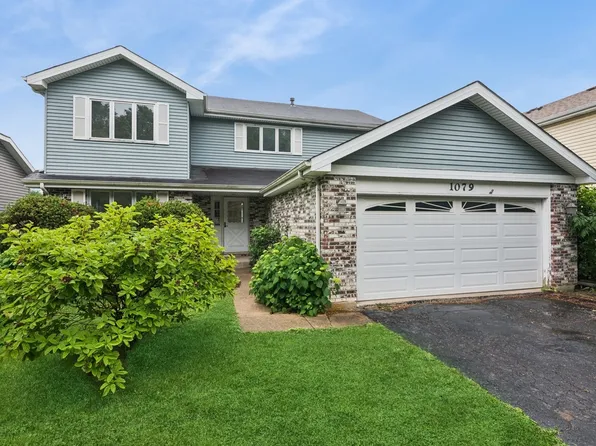 1079 E Cunningham Dr, Palatine, IL 60074