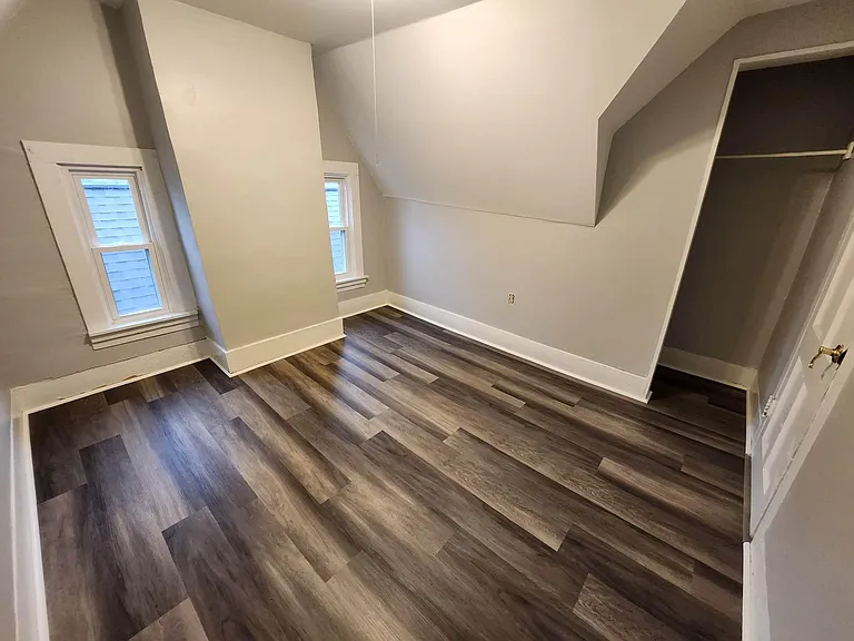 339 Pennsylvania St #7 — Photo 4