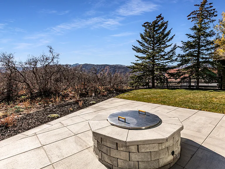 1430 Eagle Way — Photo 51