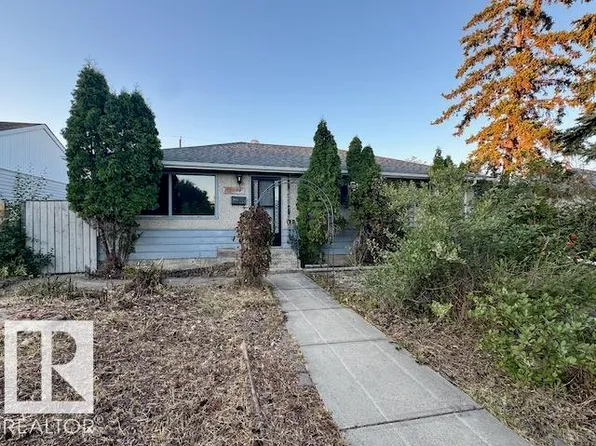 13908 135th Ave NW, Edmonton, AB T5L 3Y8