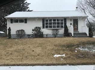 11 Janet Dr, Mine Hill, NJ 07803