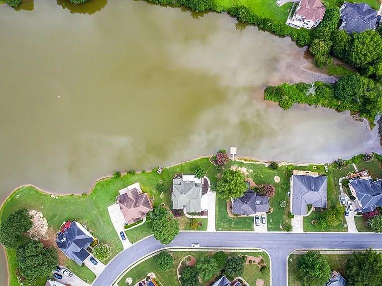 225 Heritage Lake Dr — Photo 11