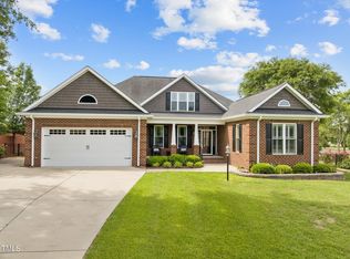 291 Sherman Pines Dr, Fuquay Varina, NC 27526