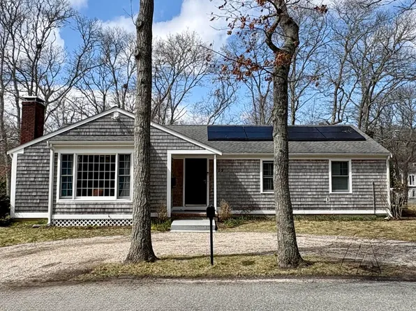 1309 Shootflying Hill Road, Centerville, MA 02632