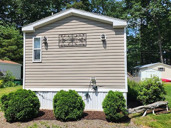7 Starboard Ln