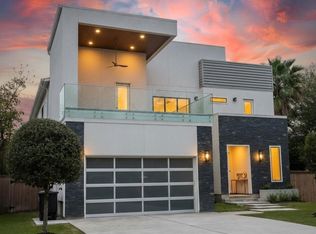 2214 Hewitt Dr, Houston, TX 77018