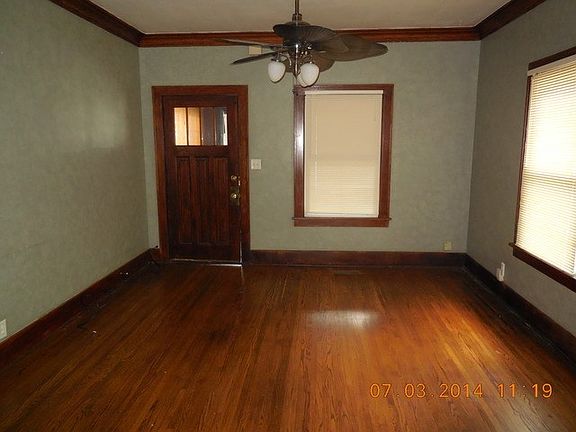 4th image of 410 N Gifford St