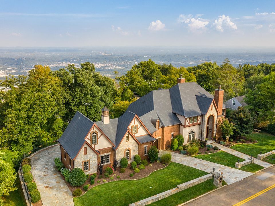 829 N Bragg Ave, Lookout Mountain, TN 37350 Zillow