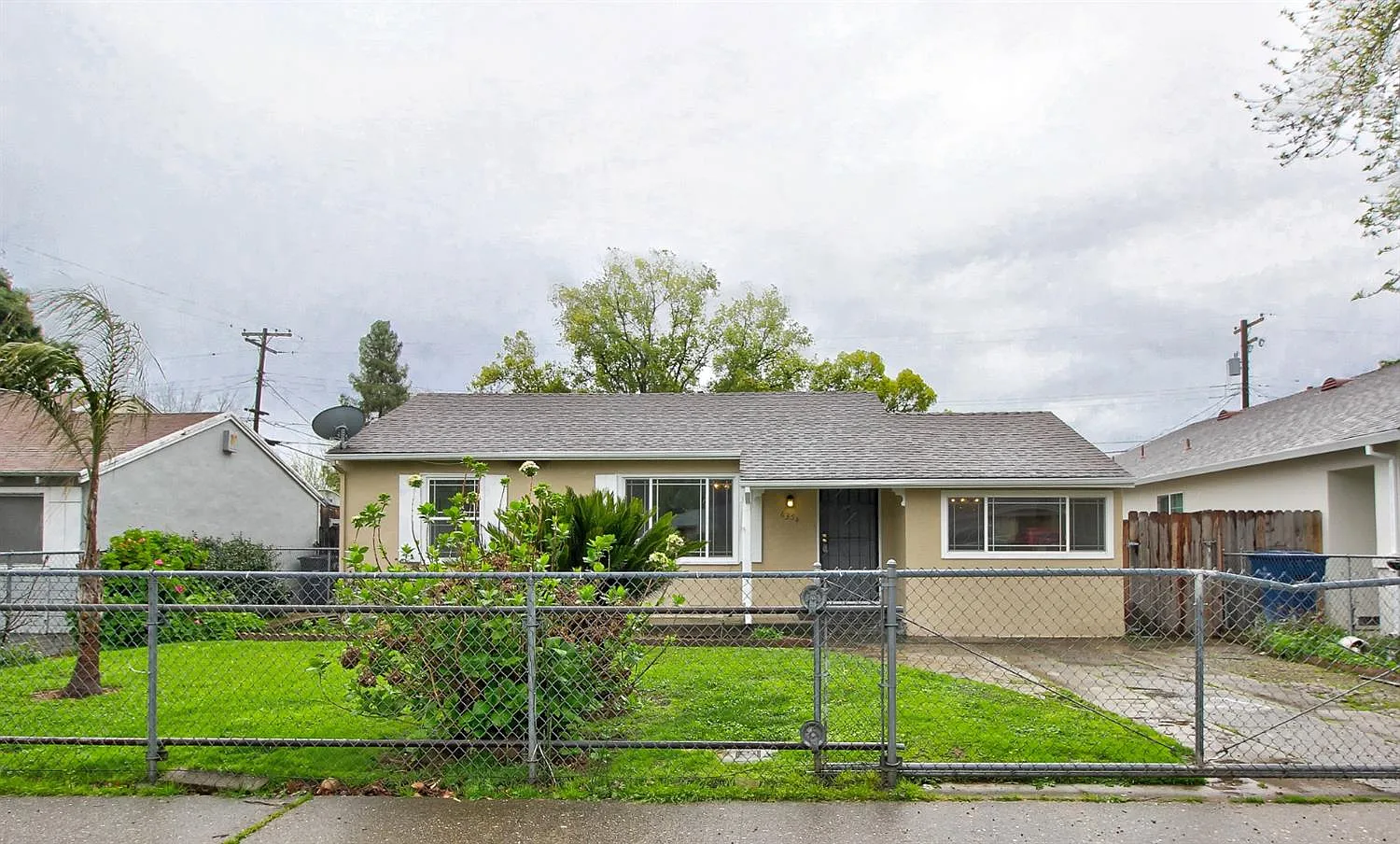 6354 33rd Ave photo 1