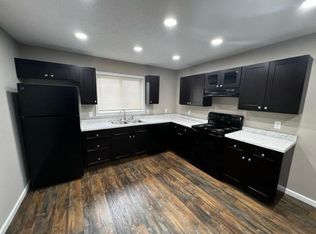 104 Cloud Springs Rd, Rossville, GA 30741