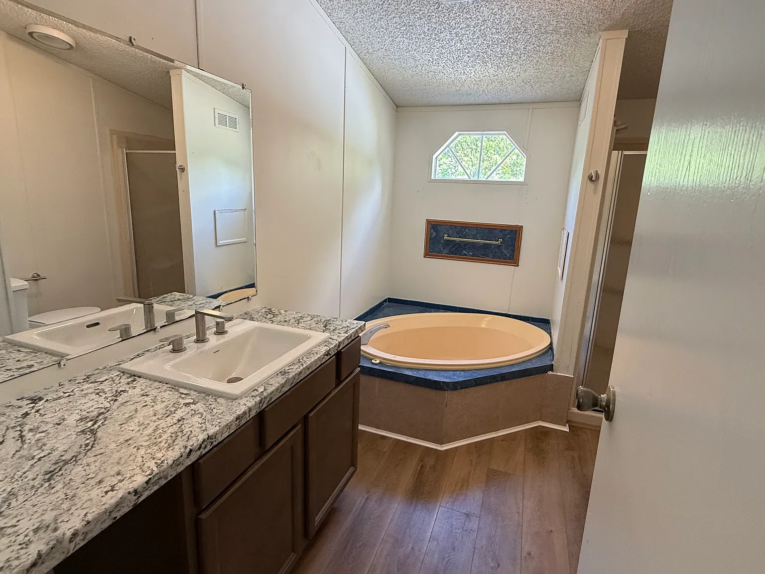 5045 N Dewey Way — Photo 4