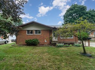 4102 McKeith Rd, Midland, MI 48642