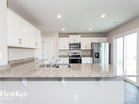 5th image of 3075 Green Apple Dr