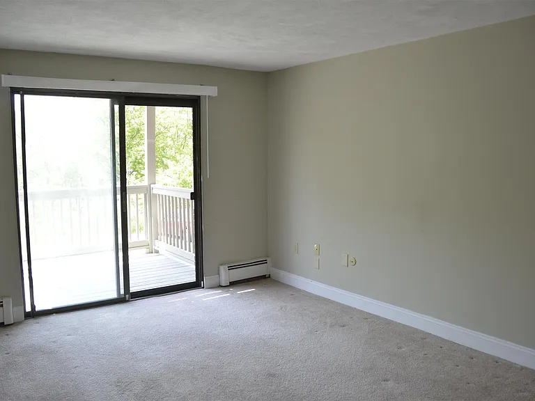 33 Andrew St #20 — Photo 7