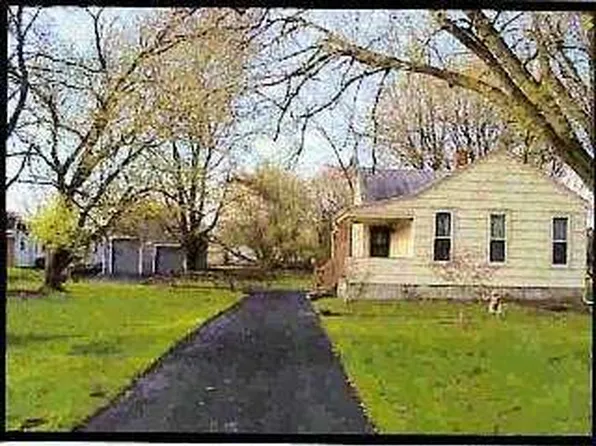 5321 Elmer Dr, Toledo, OH 43615