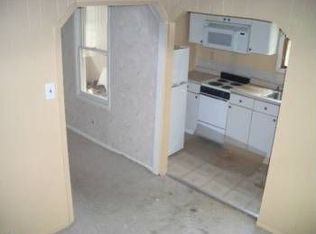 9 Cayuga Rd, Putnam Valley, NY 10579