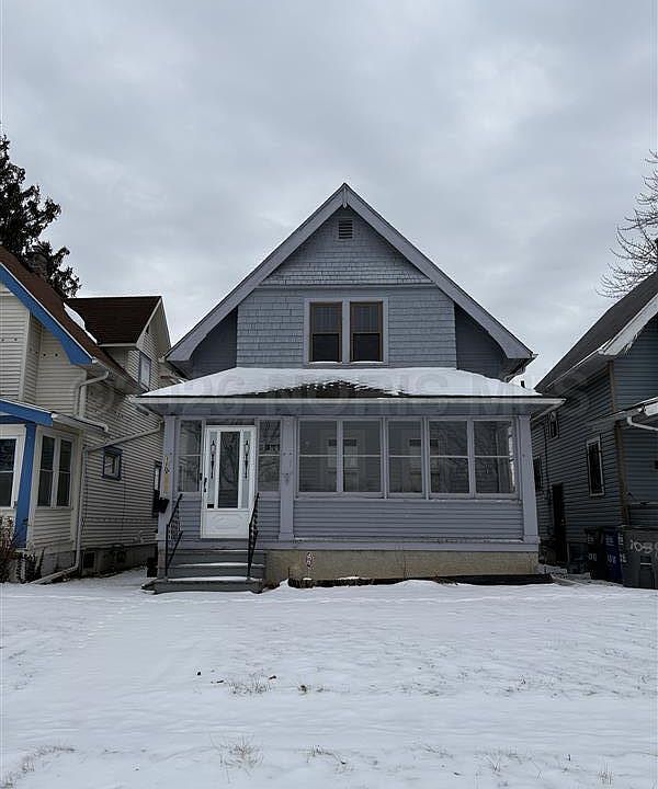 1st image of 1102 Woodward Ave