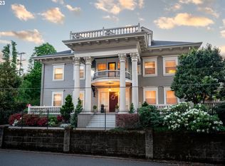 2329 SW Park Pl, Portland, OR 97205