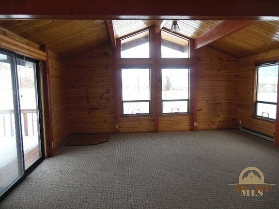 4th image of 12 Fan Mountain Ct