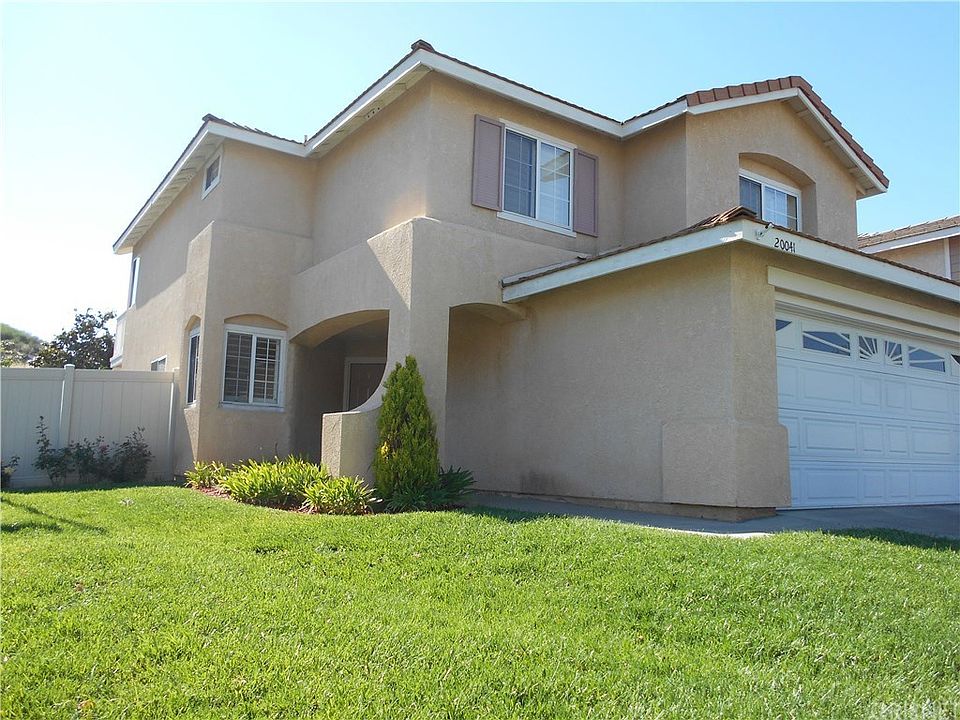 1st image of 20041 Blackbird Ln
