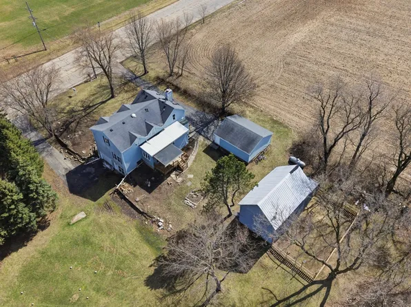 17N620 Ketchum Rd, Hampshire, IL 60140