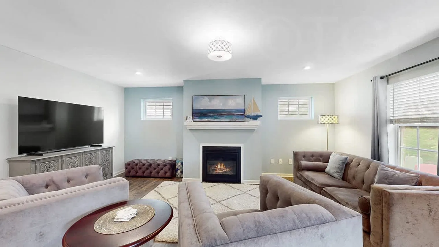 4 bed, 3.0 bath, 2669 sqft, $6,939 — Photo 1