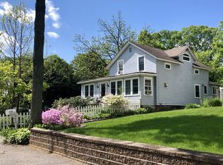 20 Robinson Ave, Bedford Hills, NY 10507