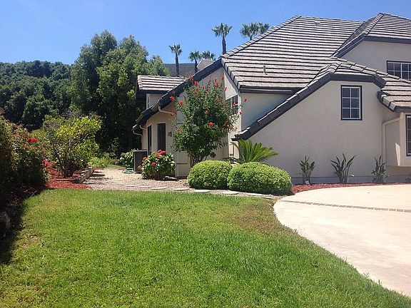 3rd image of 1253 Las Vistillas Ln