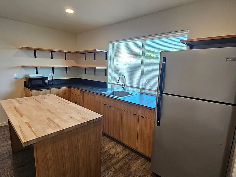 171 Mellecker Way — Photo 33