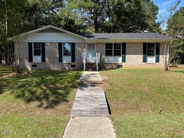 500 Laurel Dr, Smithfield, NC 27577