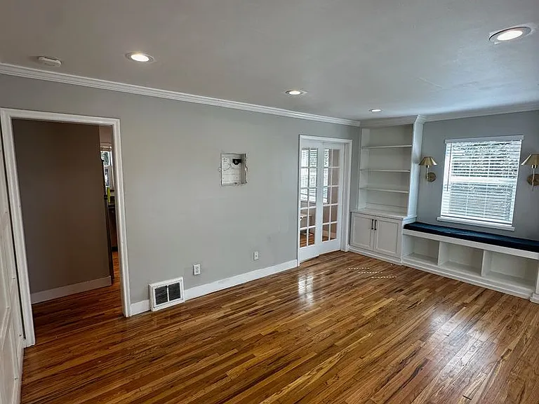1638 E 3150 S — Photo 31