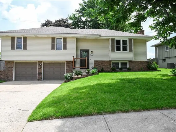1212 SE Piccadilly St, Blue Springs, MO 64014