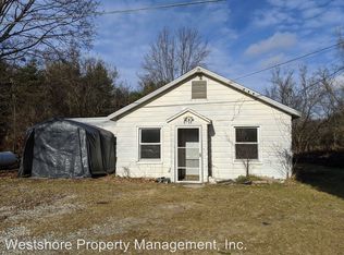 6758 Cline Rd, Fruitport, MI 49415